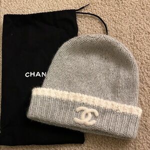 Chanel CC gray cashmere beanie hat